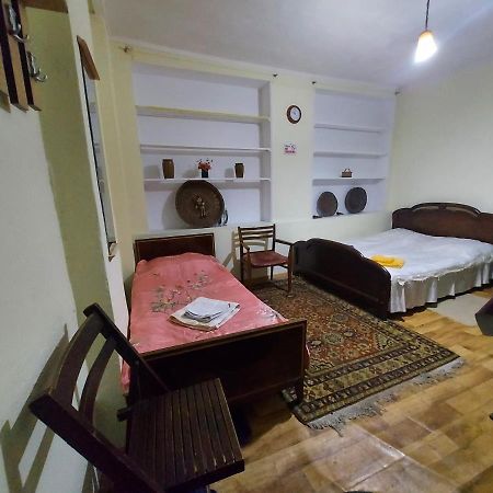 Apartamento Cozy House I Tiflis Exterior foto